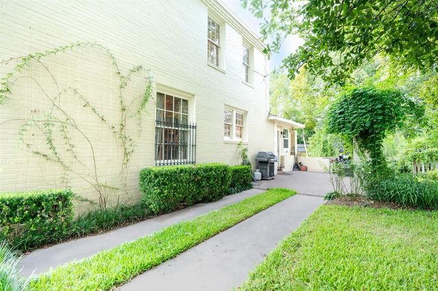 403 Dudley Street, Cleveland, TX 77327