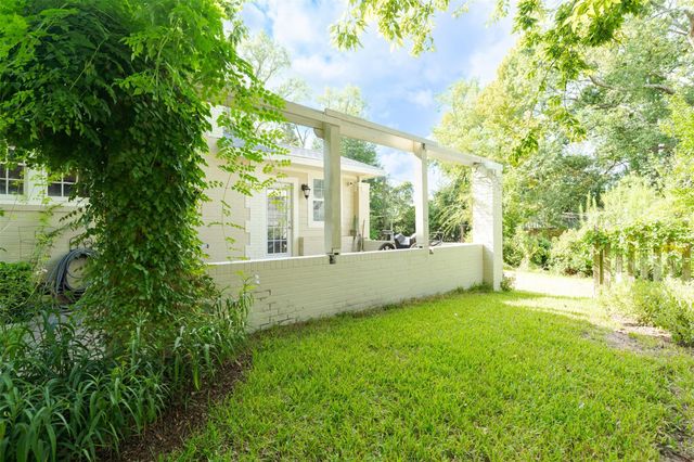 403 Dudley Street, Cleveland, TX 77327