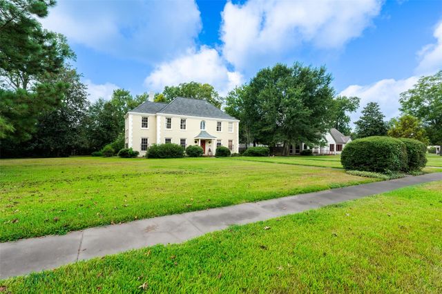 403 Dudley Street, Cleveland, TX 77327