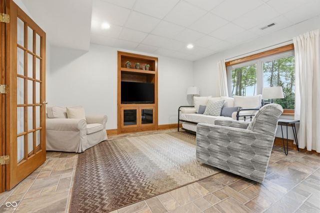 1520 Nantucket Drive, Cicero, IN 46034
