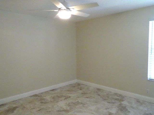6325 Winding Lake Drive, Jupiter, FL 33458