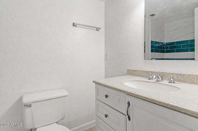 1006 E Osborn Road D, Phoenix, AZ 85014