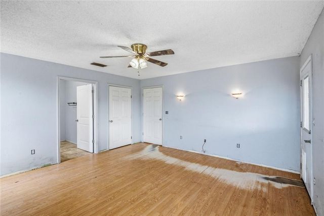 62 North Street, Cuero, TX 77989