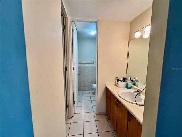 1 MEDIA LUNA 2603, Carolina, PR 00987