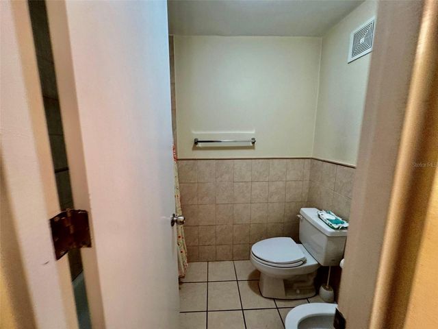 1 MEDIA LUNA 2603, Carolina, PR 00987