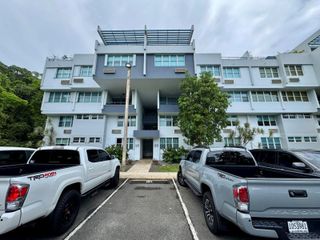 1 MEDIA LUNA 2603, Carolina, PR 00987