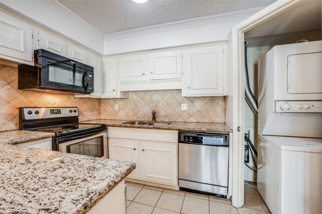 5325 Fleetwood Oaks Avenue 253, Dallas, TX 75235