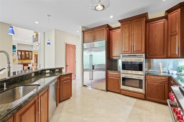 7158 HAWKS HARBOR CIRCLE, Bradenton, FL 34207