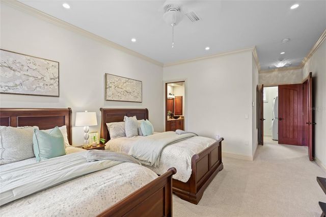 7158 HAWKS HARBOR CIRCLE, Bradenton, FL 34207