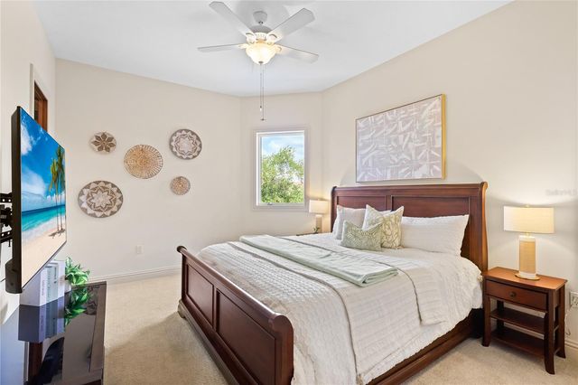 7158 HAWKS HARBOR CIRCLE, Bradenton, FL 34207
