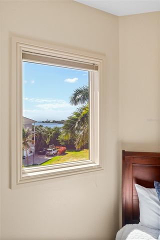 7158 HAWKS HARBOR CIRCLE, Bradenton, FL 34207