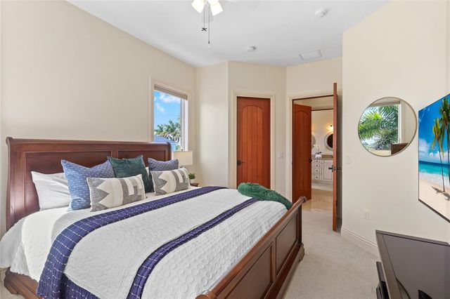 7158 HAWKS HARBOR CIRCLE, Bradenton, FL 34207