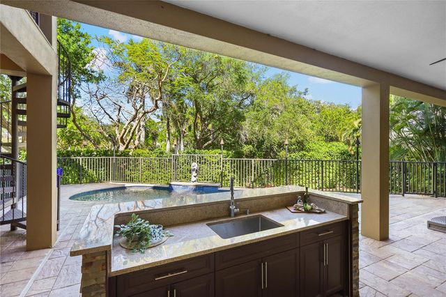 7158 HAWKS HARBOR CIRCLE, Bradenton, FL 34207