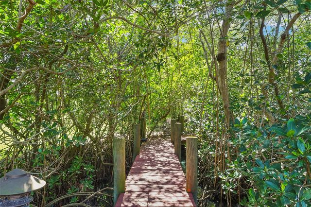7158 HAWKS HARBOR CIRCLE, Bradenton, FL 34207