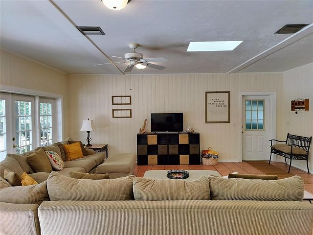 450 NW 58TH STREET, Gainesville, FL 32607