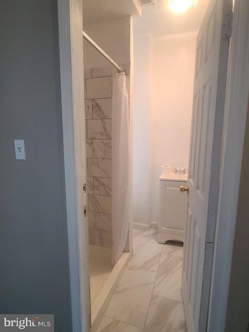 725 TREE ST, Philadelphia, PA 19148