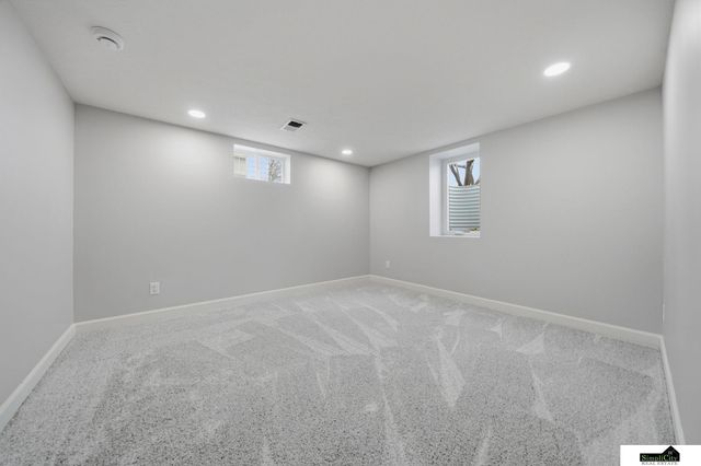 1501 Smith Street, Lincoln, NE 68502