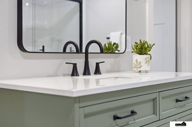 1501 Smith Street, Lincoln, NE 68502