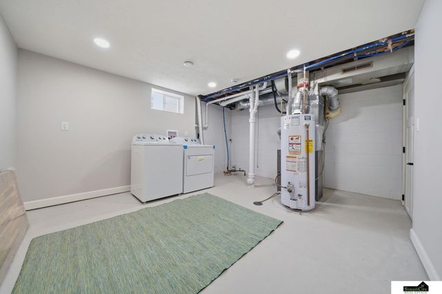 1501 Smith Street, Lincoln, NE 68502