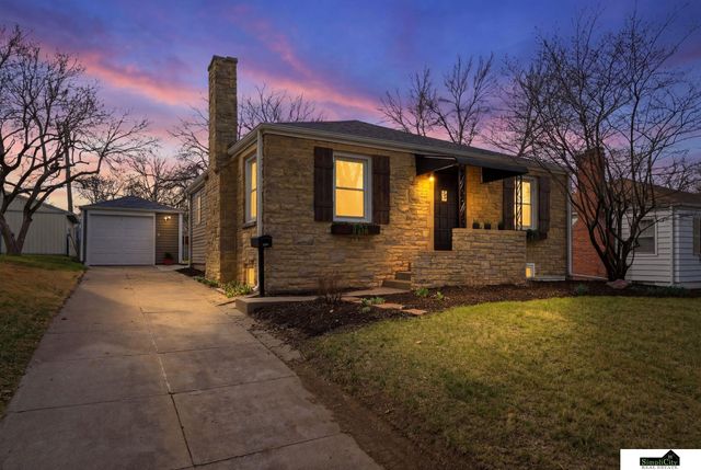 1501 Smith Street, Lincoln, NE 68502