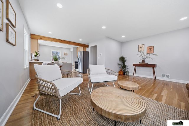 1501 Smith Street, Lincoln, NE 68502