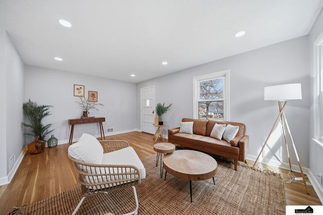 1501 Smith Street, Lincoln, NE 68502