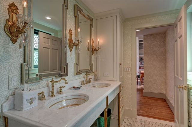 127 Harrison Avenue 2, Newport, RI 02840