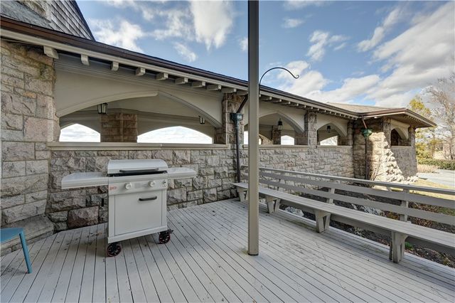 127 Harrison Avenue 2, Newport, RI 02840