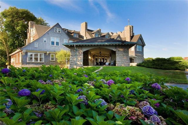 127 Harrison Avenue 2, Newport, RI 02840