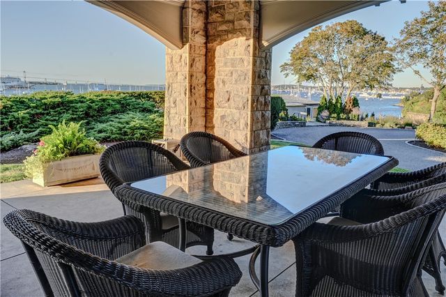 127 Harrison Avenue 2, Newport, RI 02840