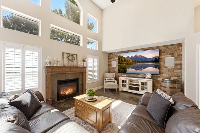 13223 S CHERRY CREST DR, Draper, UT 84020