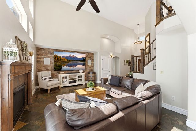 13223 S CHERRY CREST DR, Draper, UT 84020