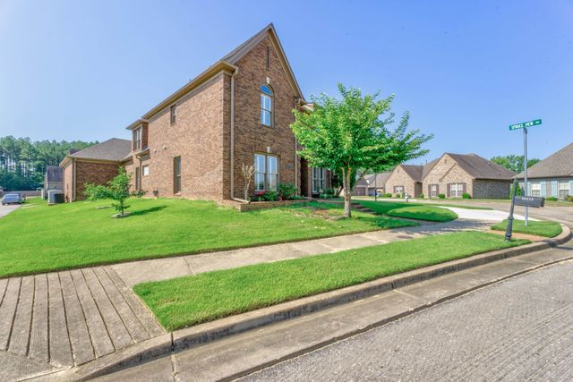 10373 LOBLOLLY VIEW LN, Lakeland, TN 38002
