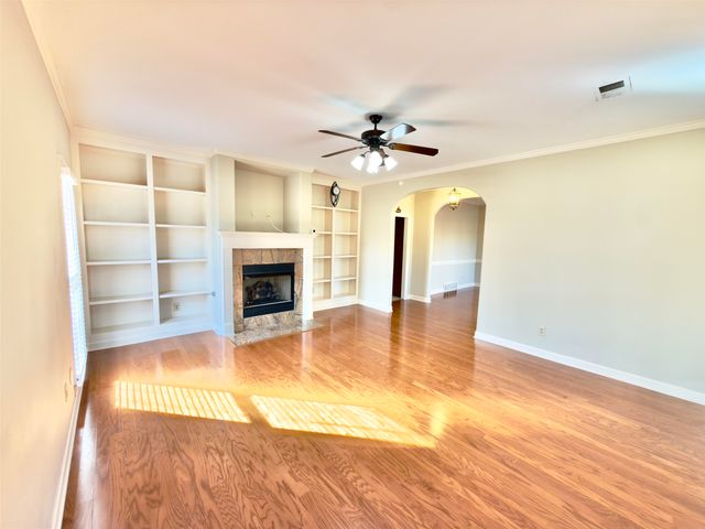 10373 LOBLOLLY VIEW LN, Lakeland, TN 38002