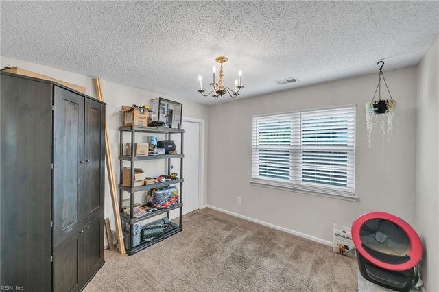 1112 Cambell CT, Virginia Beach, VA 23453