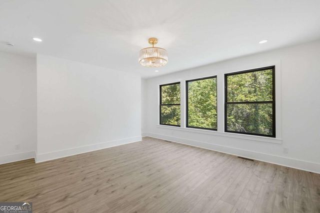 419 Westside Drive, Roswell, GA 30075