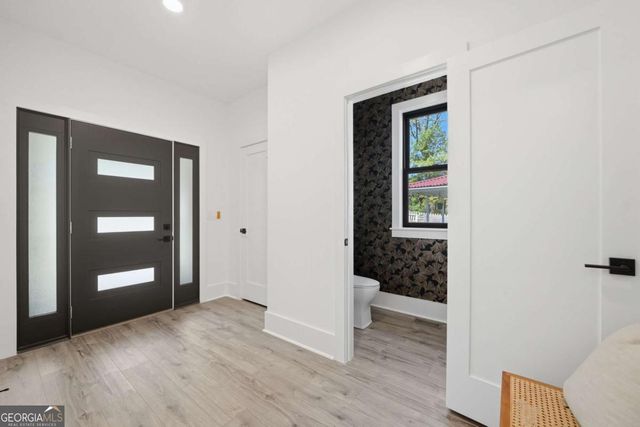419 Westside Drive, Roswell, GA 30075