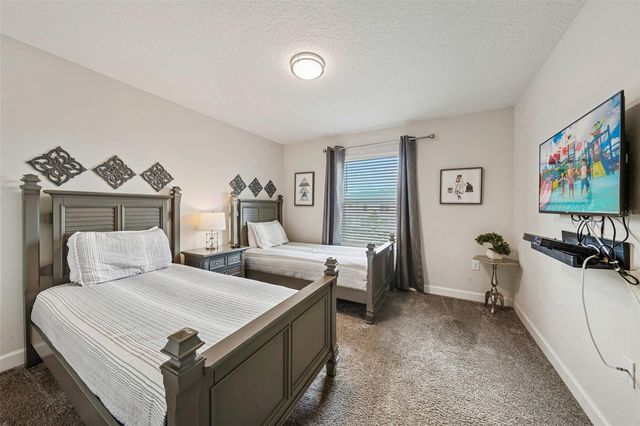 218 OCEAN COURSE AVENUE, Davenport, FL 33896