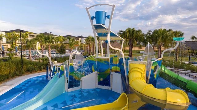 218 OCEAN COURSE AVENUE, Davenport, FL 33896