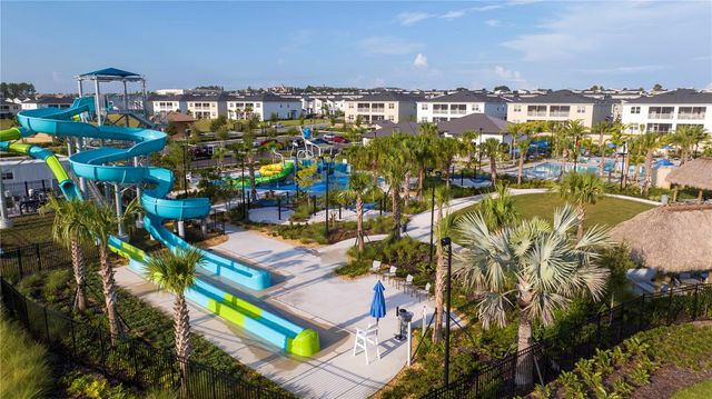 218 OCEAN COURSE AVENUE, Davenport, FL 33896