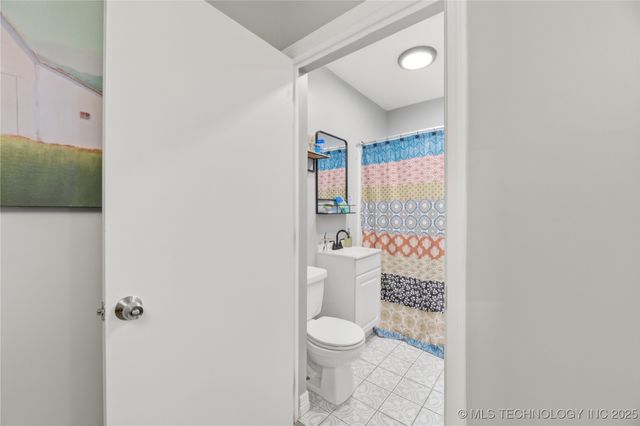 818 S Troost Avenue, Tulsa, OK 74120