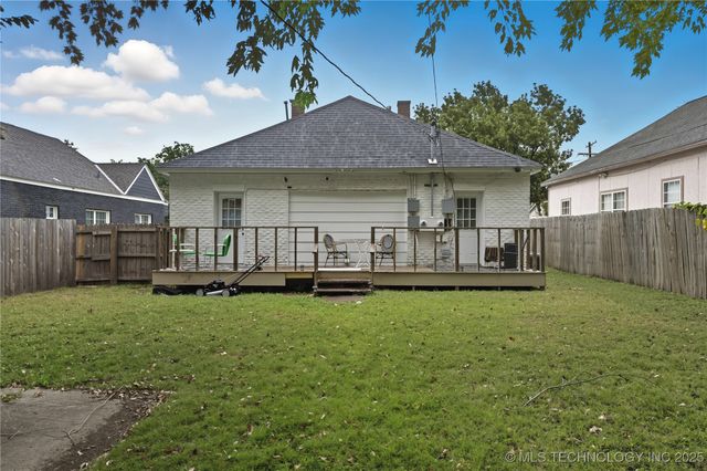 818 S Troost Avenue, Tulsa, OK 74120