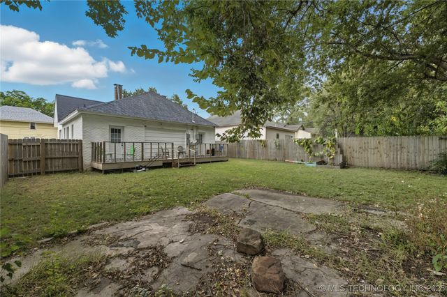 818 S Troost Avenue, Tulsa, OK 74120