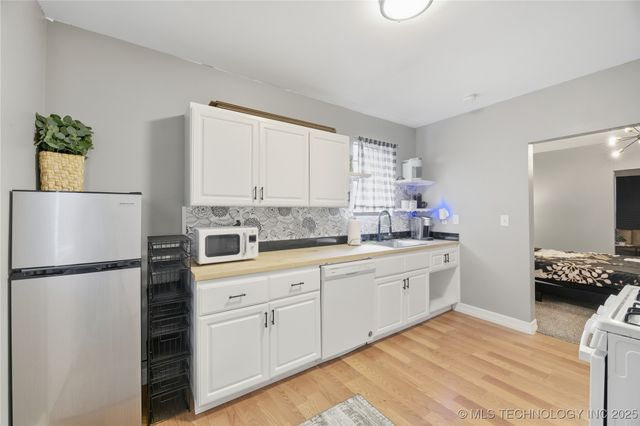 818 S Troost Avenue, Tulsa, OK 74120