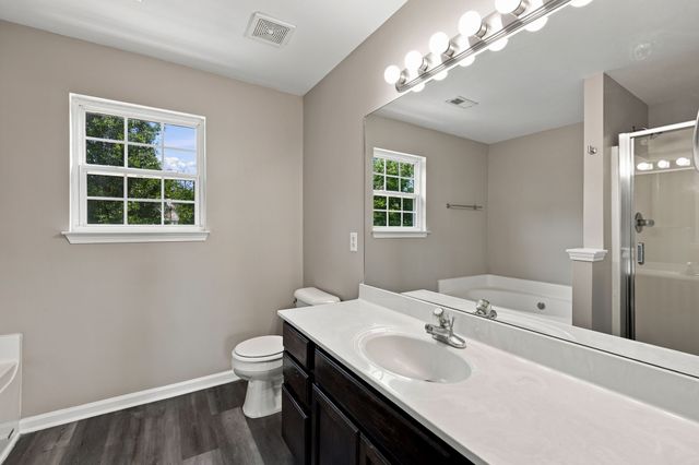 2240 Hayward Ln, Spring Hill, TN 37174