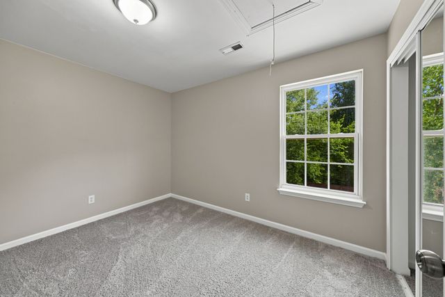 2240 Hayward Ln, Spring Hill, TN 37174