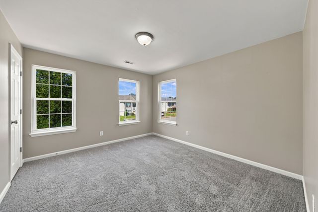 2240 Hayward Ln, Spring Hill, TN 37174