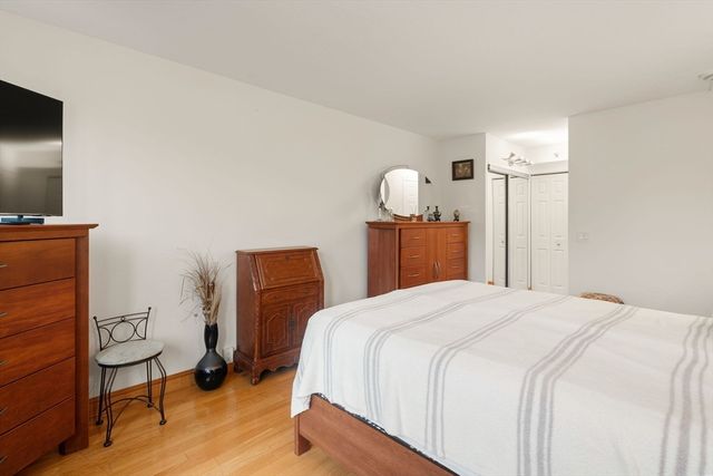 250 Hammond Pond Parkway 609S, Newton, MA 02467