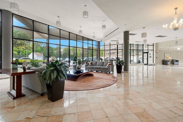 250 Hammond Pond Parkway 609S, Newton, MA 02467