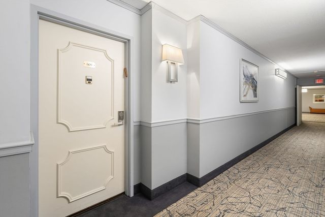 250 Hammond Pond Parkway 609S, Newton, MA 02467